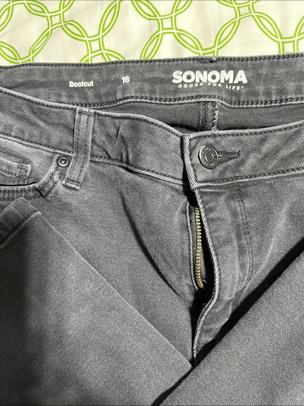 SONOMA Women's Bootcut Jeans in Charcoal Gray